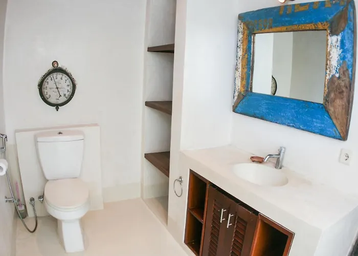 Guest house Kolonial House 4*